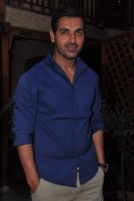 John Abraham date with feamle journalists in Mumbai on 16th Feb 2013 (4).JPG